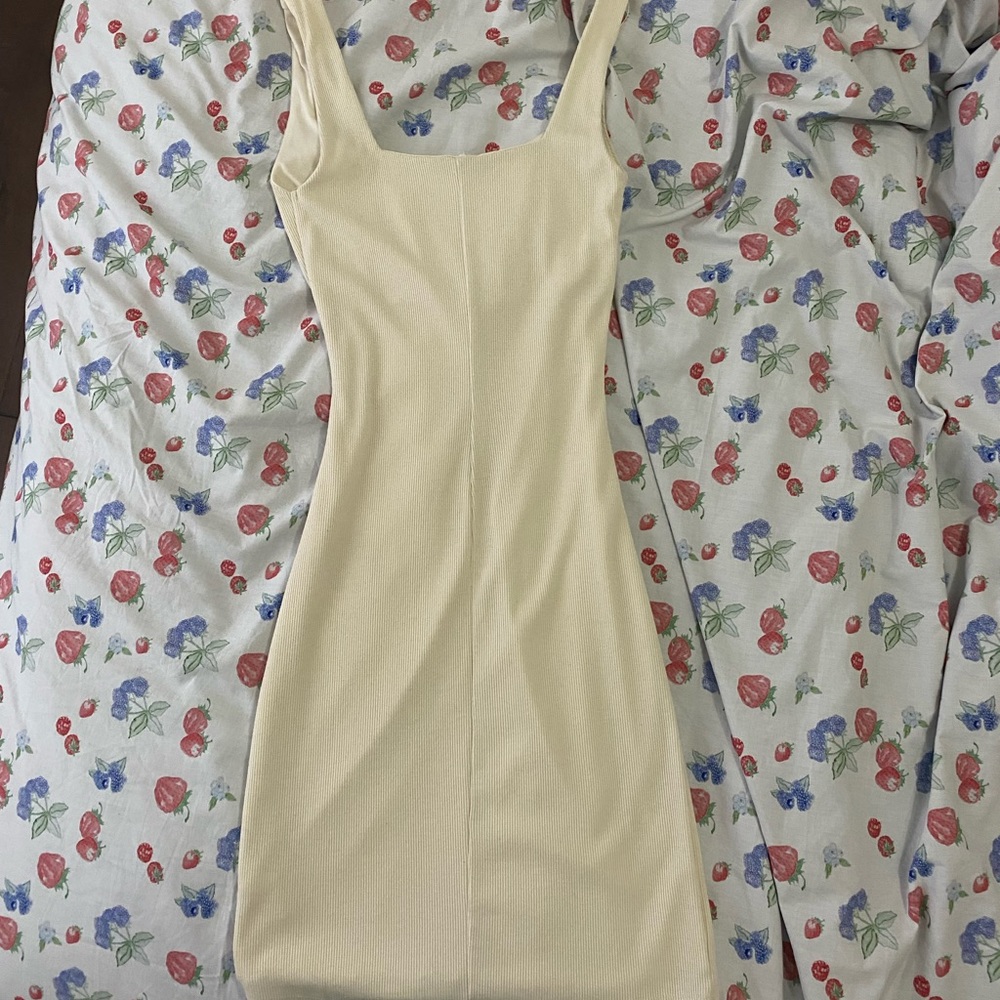 Off-White Fashion Nova Dress - Picture 3 of 3